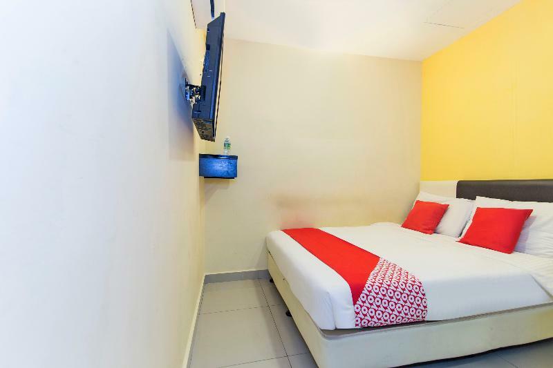 Oyo 220 Hotel Sri Maluri Kuala Lumpur Exteriér fotografie